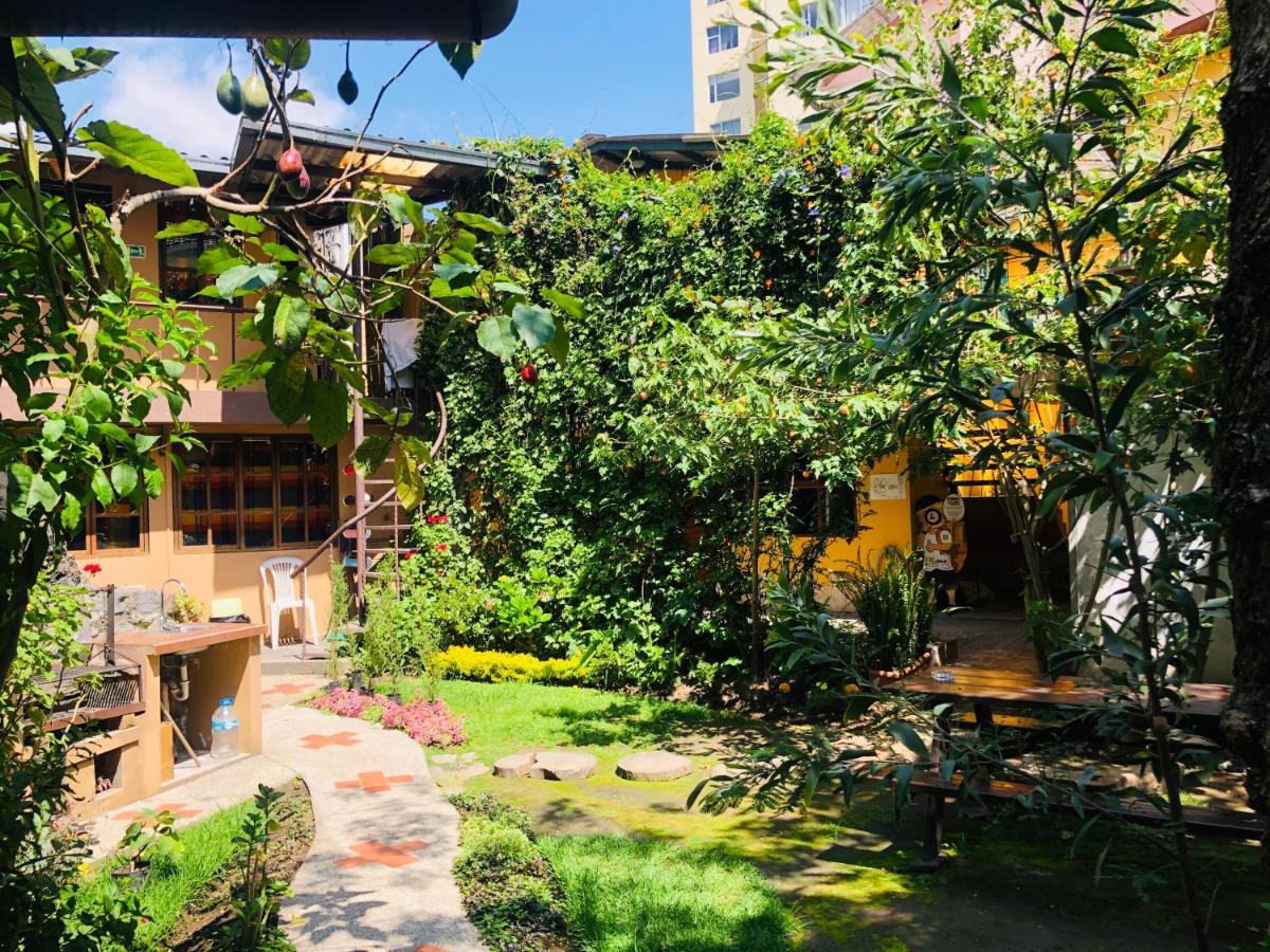 Hostal Alcala Quito Exterior foto